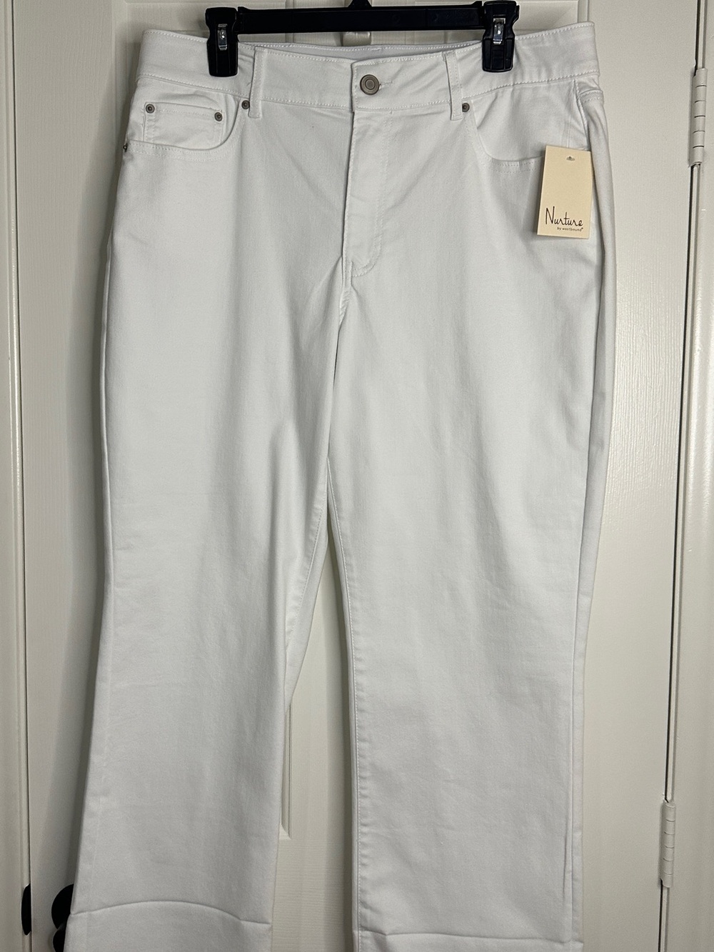 Nurture by Lamaze White Straight-Leg Women's Jeans